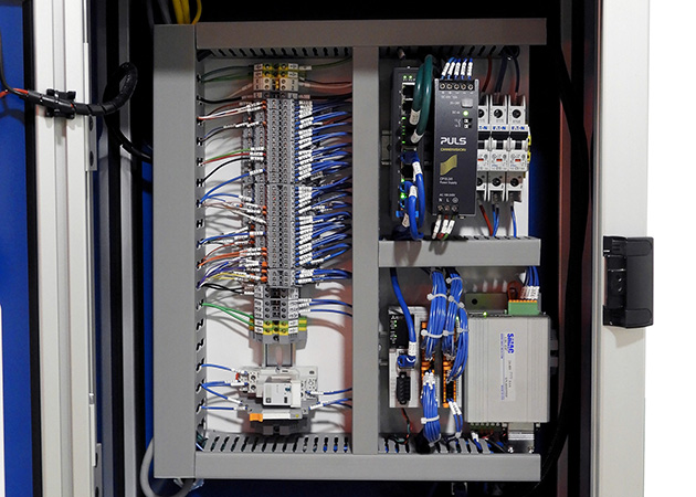 control panel 630x450